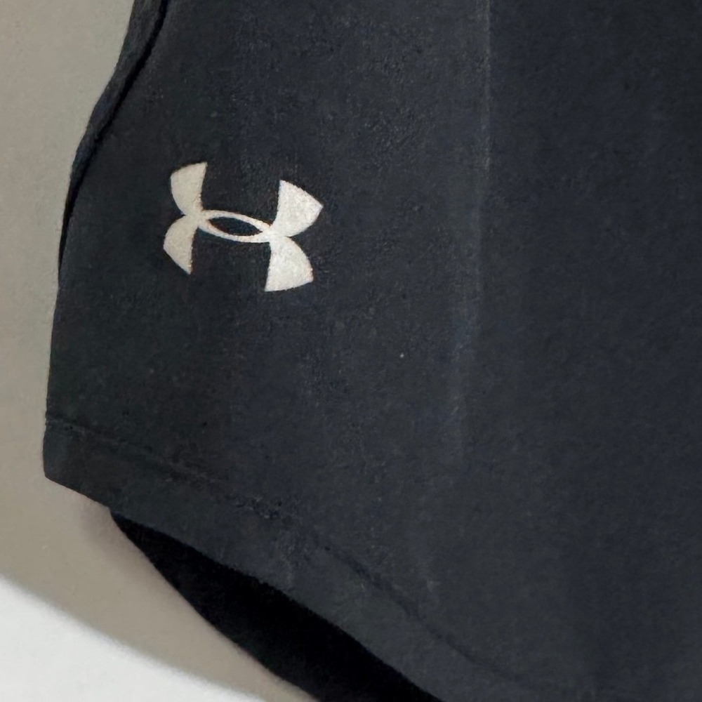 Under Armour HeatGear Running Shorts Women Large Black Athletic Drawstring Sport - Picture 3 of 7